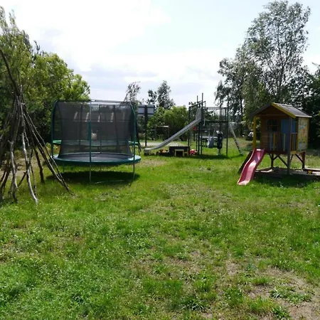 Mit Kamin Und Garten - 10 Minuten Von Templin *